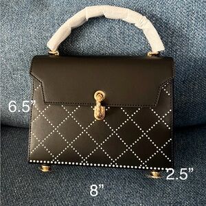 Brand new crossbody bag. Cute style and beautiful design with good quality.